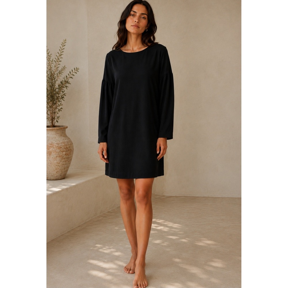 Caliban Italy Black Long Sleeve Shift Drop Shoulder Minimalist Dress LBD 8/44